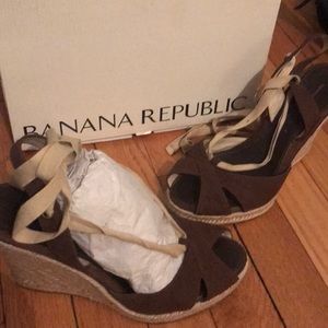 Banana Republic Espadrilles Wedge